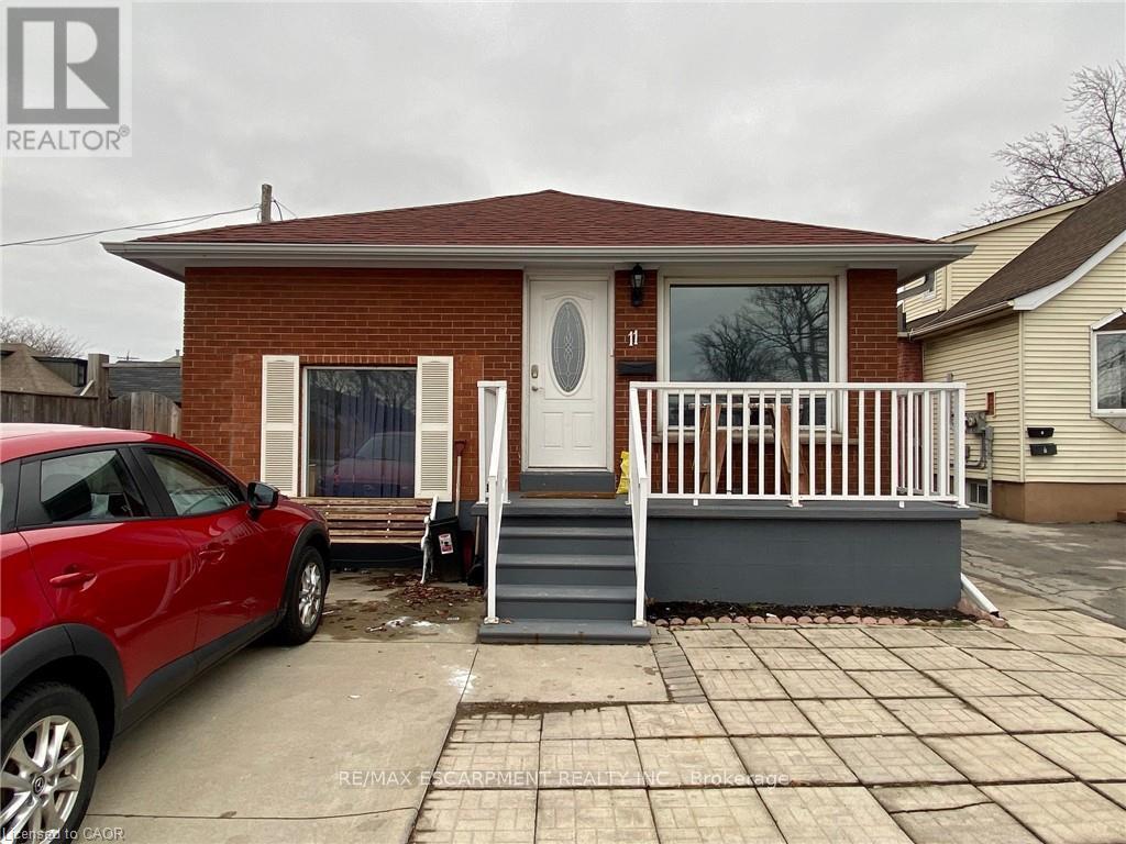 Main - 11 Parkdale Avenue S, Hamilton, Ontario  L8H 1B1 - Photo 2 - X12545094