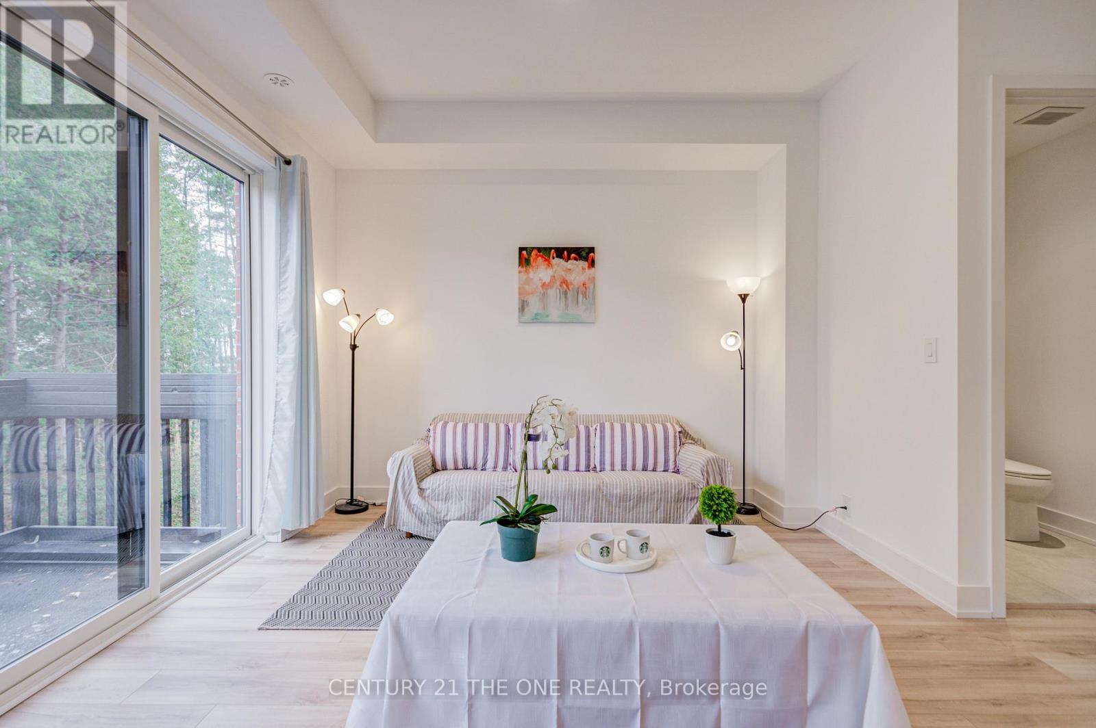 27 Chestnut Court, Aurora, Ontario  L4G 7C4 - Photo 12 - N12536876