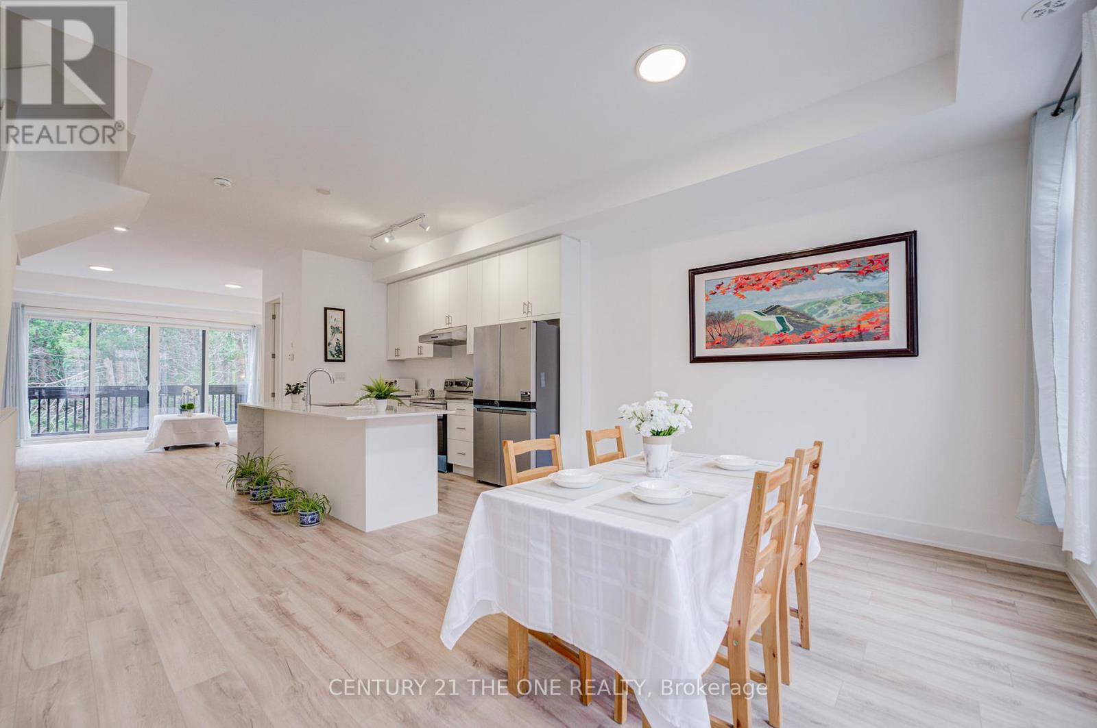 27 Chestnut Court, Aurora, Ontario  L4G 7C4 - Photo 20 - N12536876