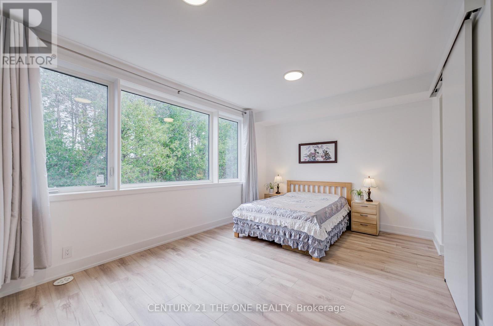 27 Chestnut Court, Aurora, Ontario  L4G 7C4 - Photo 23 - N12536876