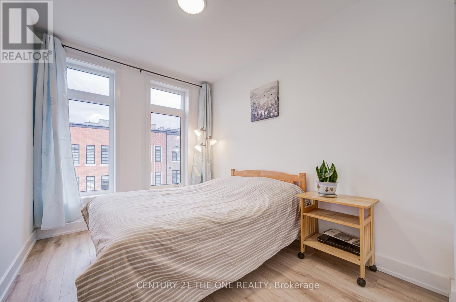 27 Chestnut Court, Aurora, Ontario  L4G 7C4 - Photo 29 - N12536876