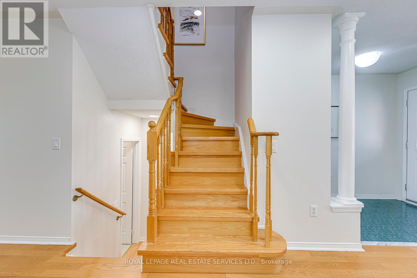 2967 Jackson Drive, Burlington, Ontario  L7M 4K7 - Photo 18 - W12544968