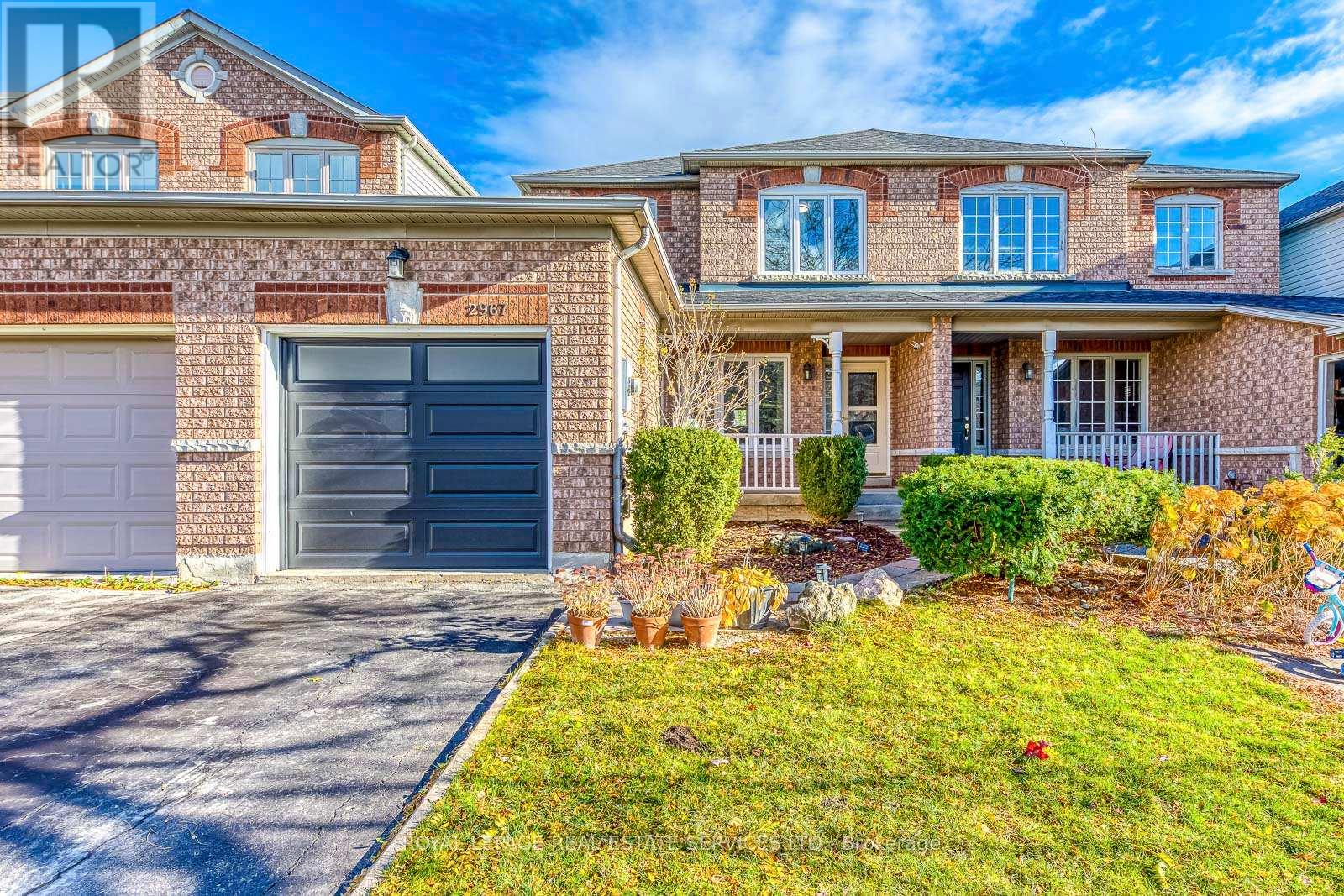 2967 Jackson Drive, Burlington, Ontario  L7M 4K7 - Photo 2 - W12544968