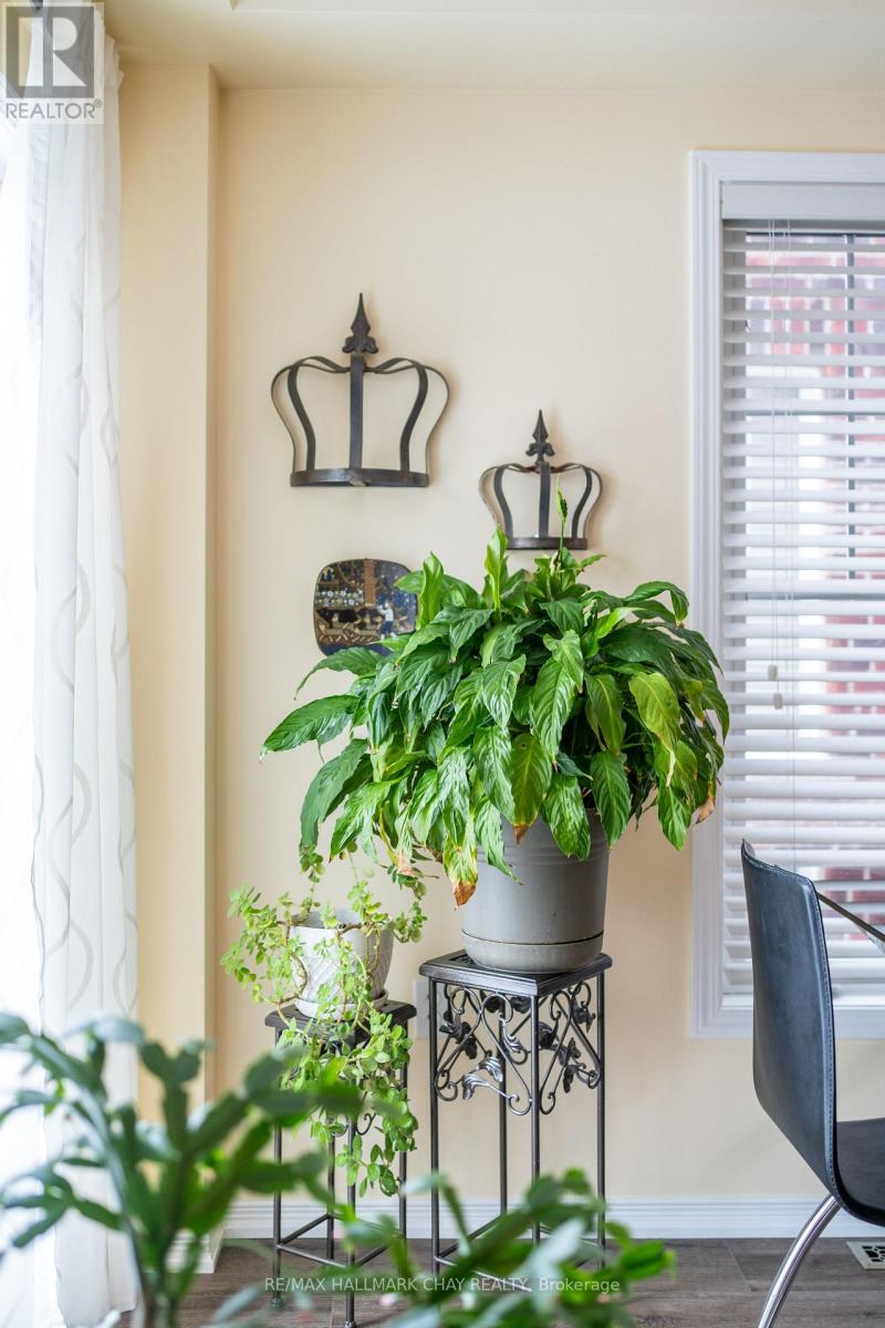 13 - 571 Longworth Avenue, Clarington, Ontario L1C 0H3 - Photo 7 - E12470204