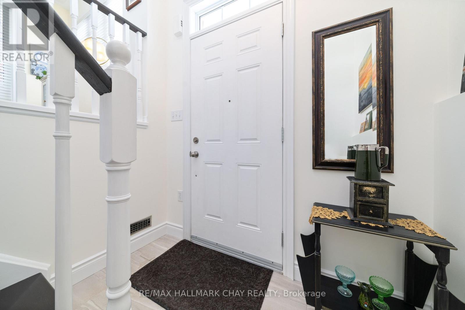 13 - 571 Longworth Avenue, Clarington, Ontario L1C 0H3 - Photo 3 - E12470204