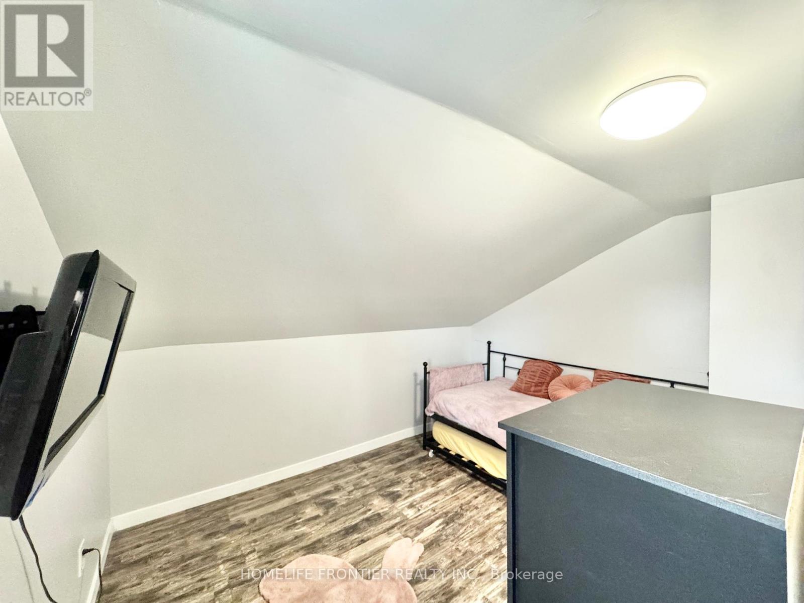 27 Beech Street, Ajax, Ontario  L1S 1W2 - Photo 12 - E12514920