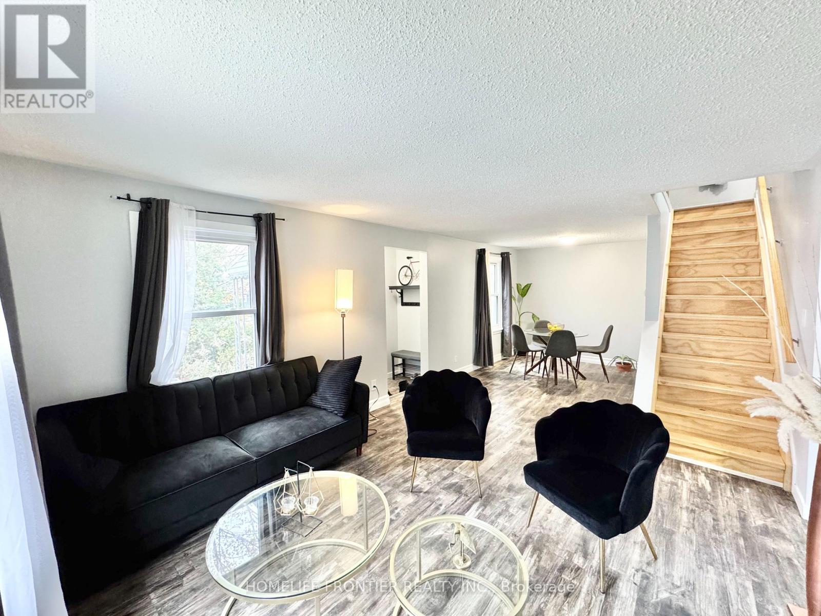 27 Beech Street, Ajax, Ontario  L1S 1W2 - Photo 5 - E12514920