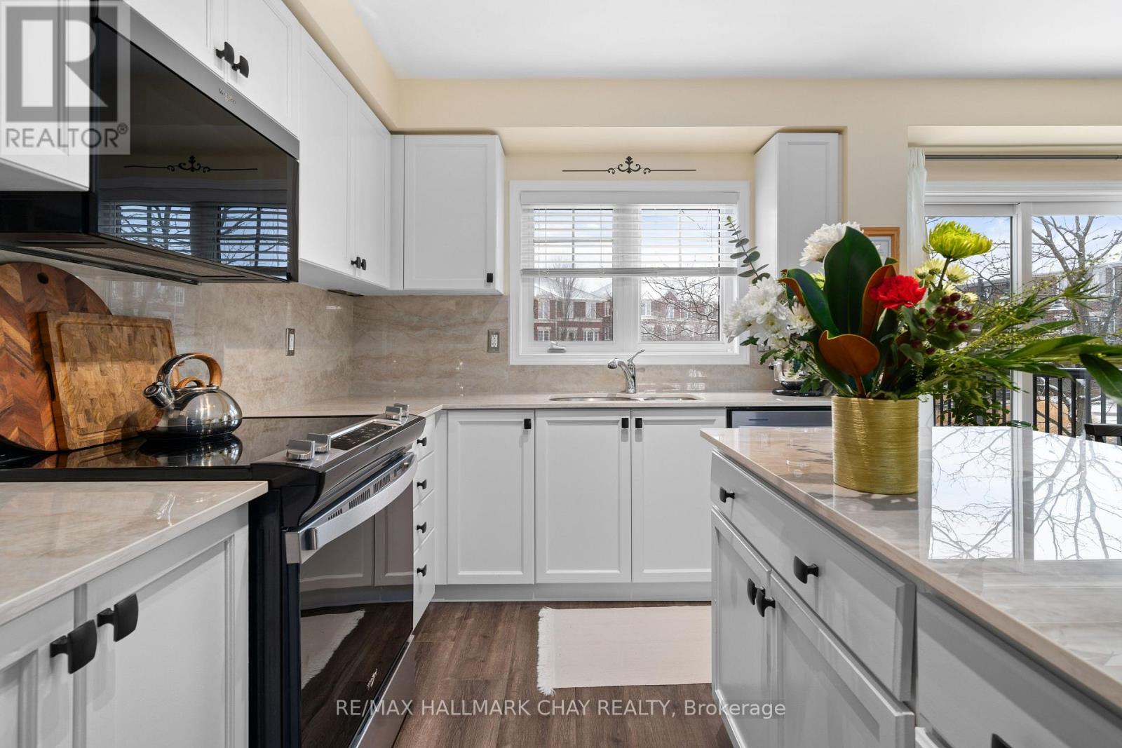 13 - 571 Longworth Avenue, Clarington, Ontario L1C 0H3 - Photo 9 - E12470204