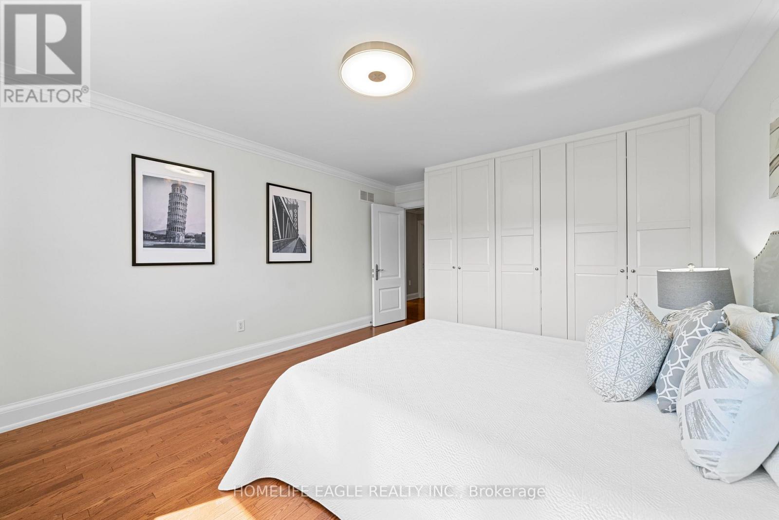 31 Modesto Gardens, Vaughan, Ontario  L4L 8C9 - Photo 22 - N12543116