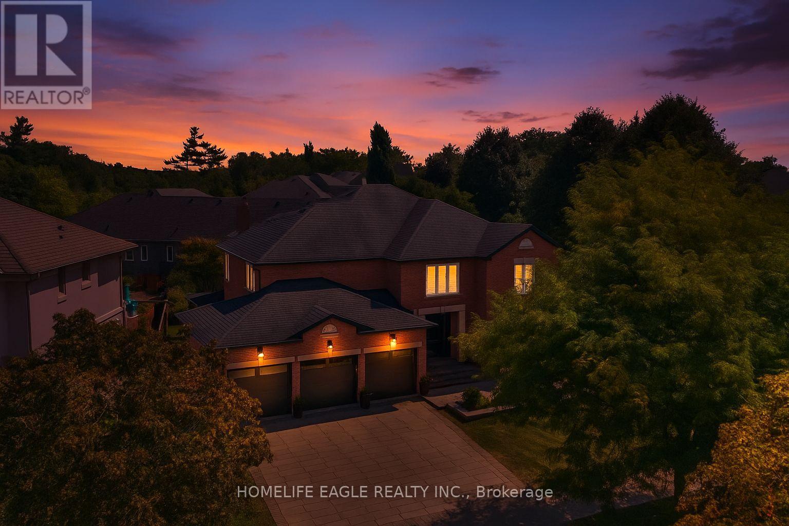 31 MODESTO GARDENS, Vaughan, Ontario