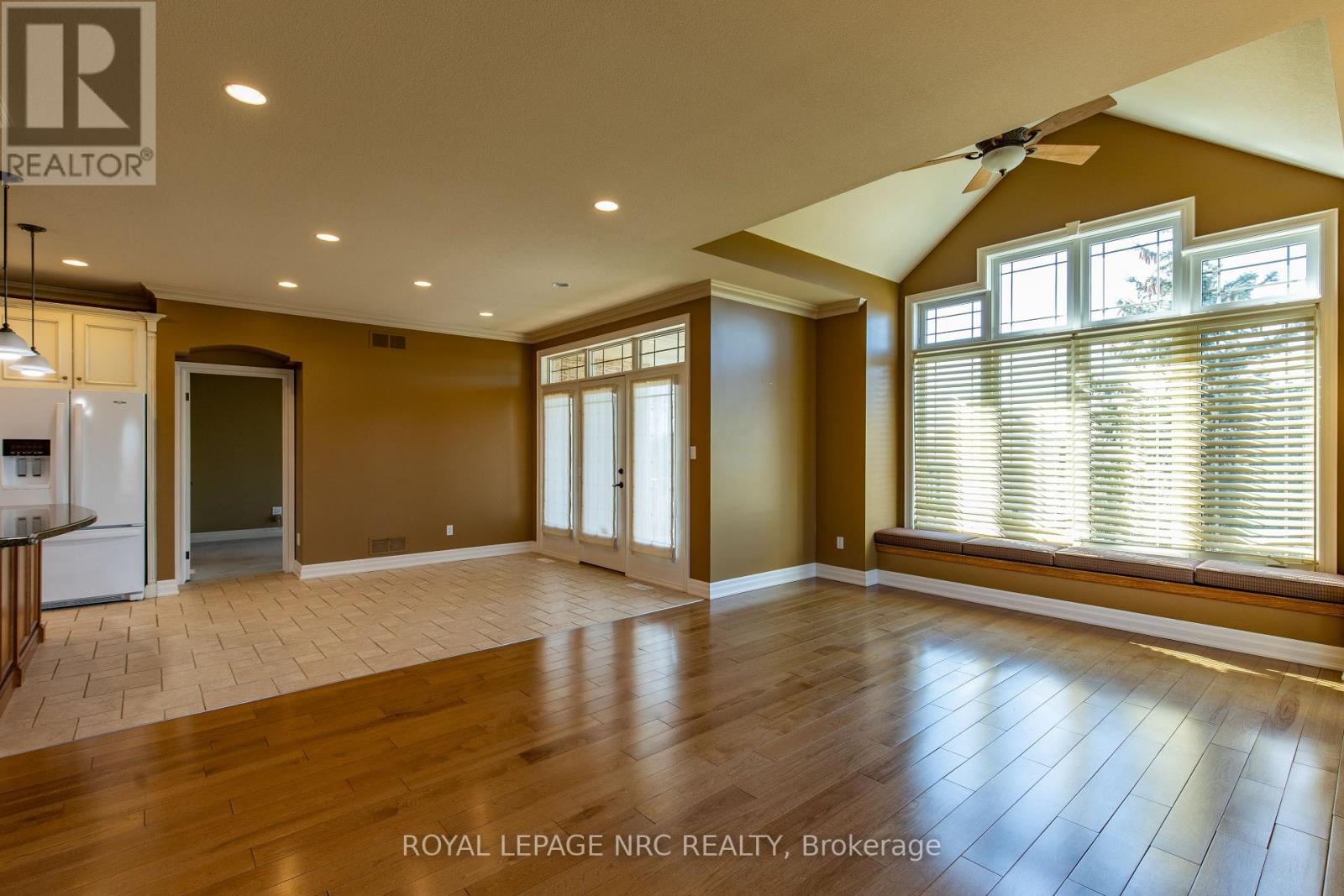 6 Muirfield Trail, Welland, Ontario  L3B 6G7 - Photo 13 - X12459231