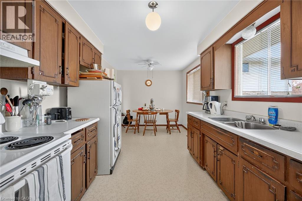 332 King Street E, Stoney Creek, Ontario L8G 1M4 - Photo 16 - 40788292