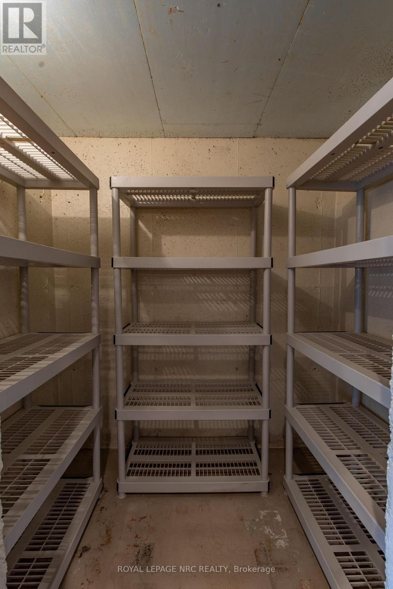 6 Muirfield Trail, Welland, Ontario  L3B 6G7 - Photo 39 - X12459231