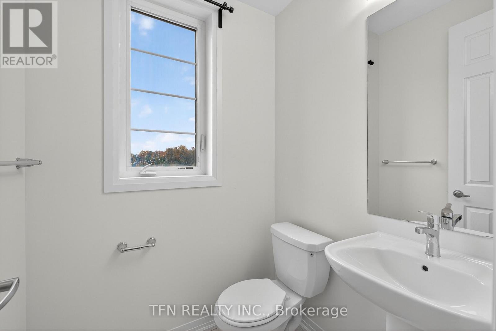 50 Lilac Lane N, Thorold, Ontario  L3B 5N5 - Photo 17 - X12419486