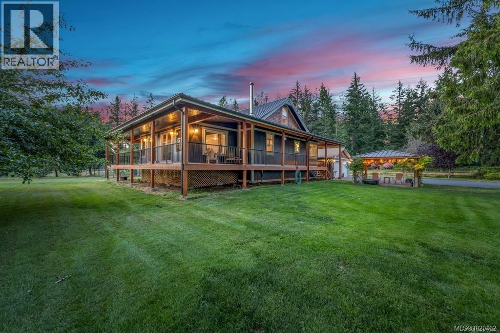 6392 Island Hwy N, Courtenay, British Columbia