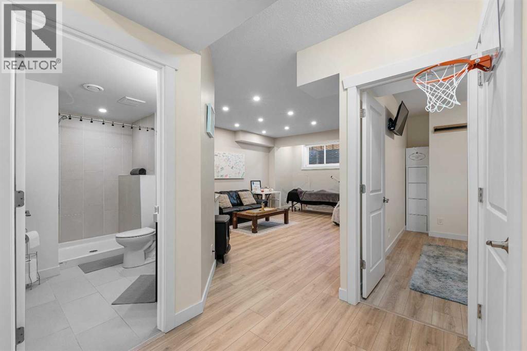 231 Evansglen Circle Nw, Calgary, Alberta  T3P 0W7 - Photo 36 - A2259032