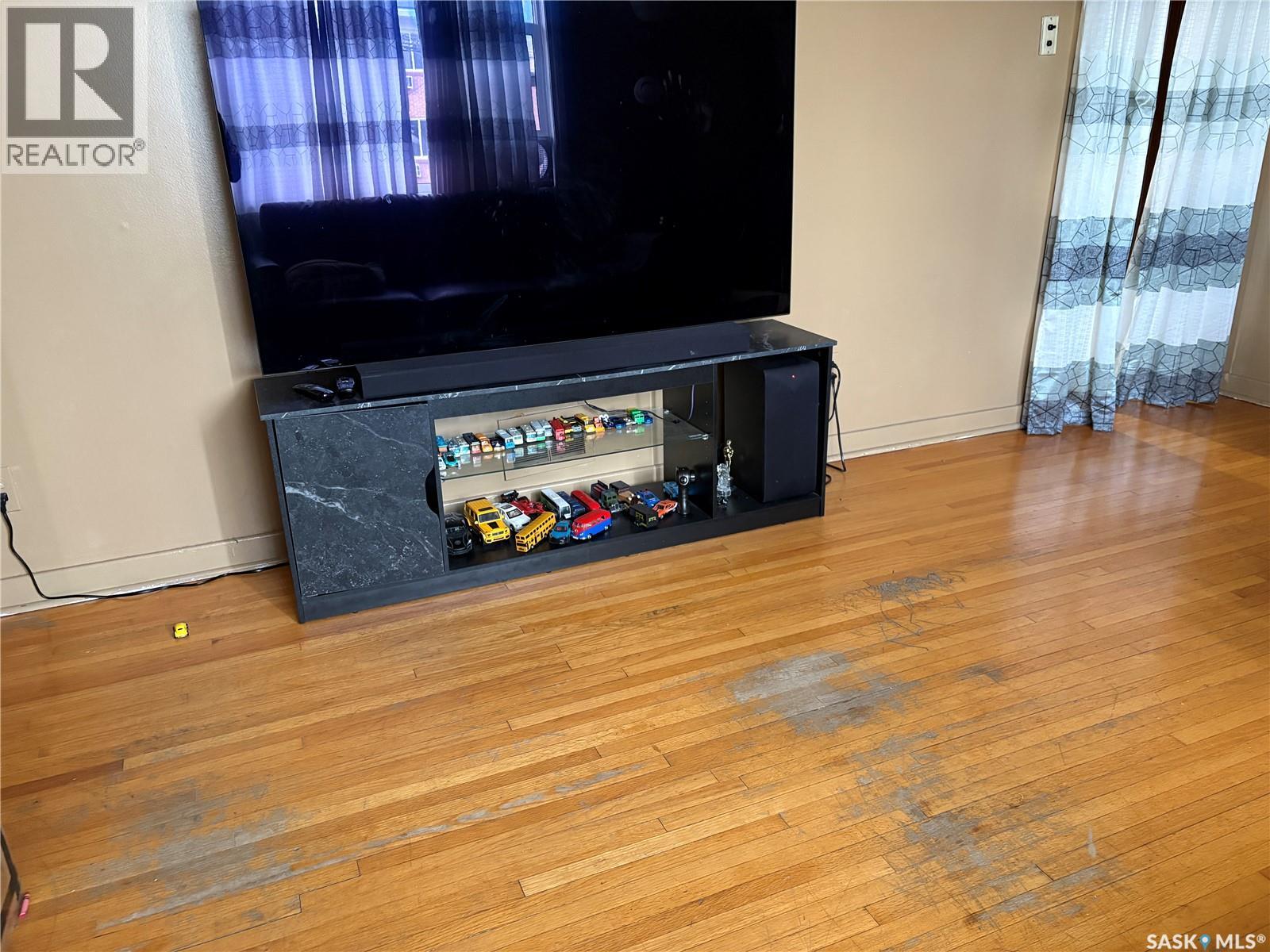 3911 Retallack Street, Regina, Saskatchewan  S4S 3C1 - Photo 4 - SK024063