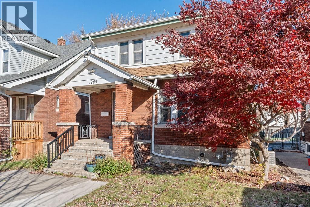 1244 Marentette, Windsor, Ontario N8X 4C6 - Photo 3 - 25028839