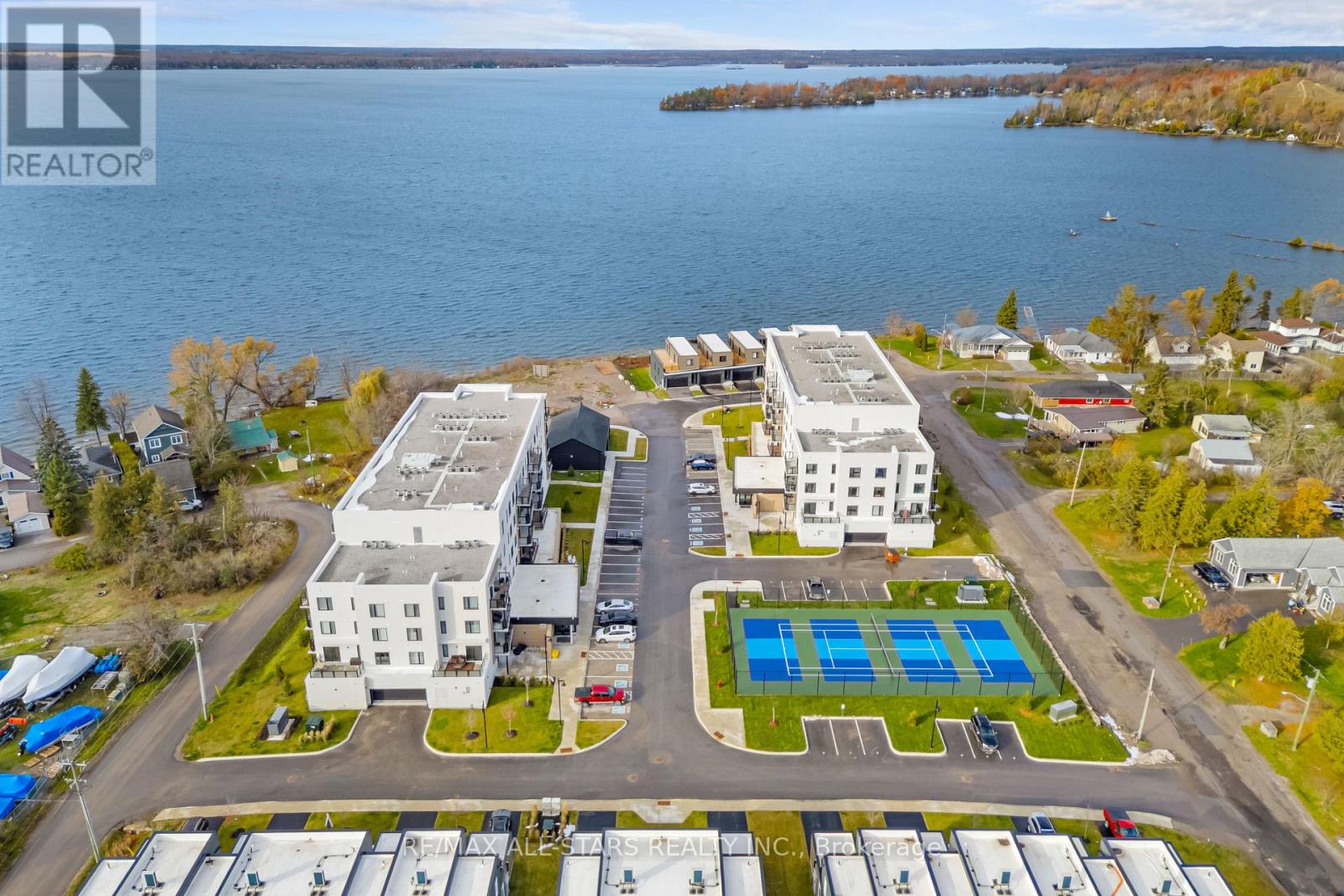 Ph#5 - 19b West Street N, Kawartha Lakes, Ontario K0M 1N0 - Photo 4 - X12544252