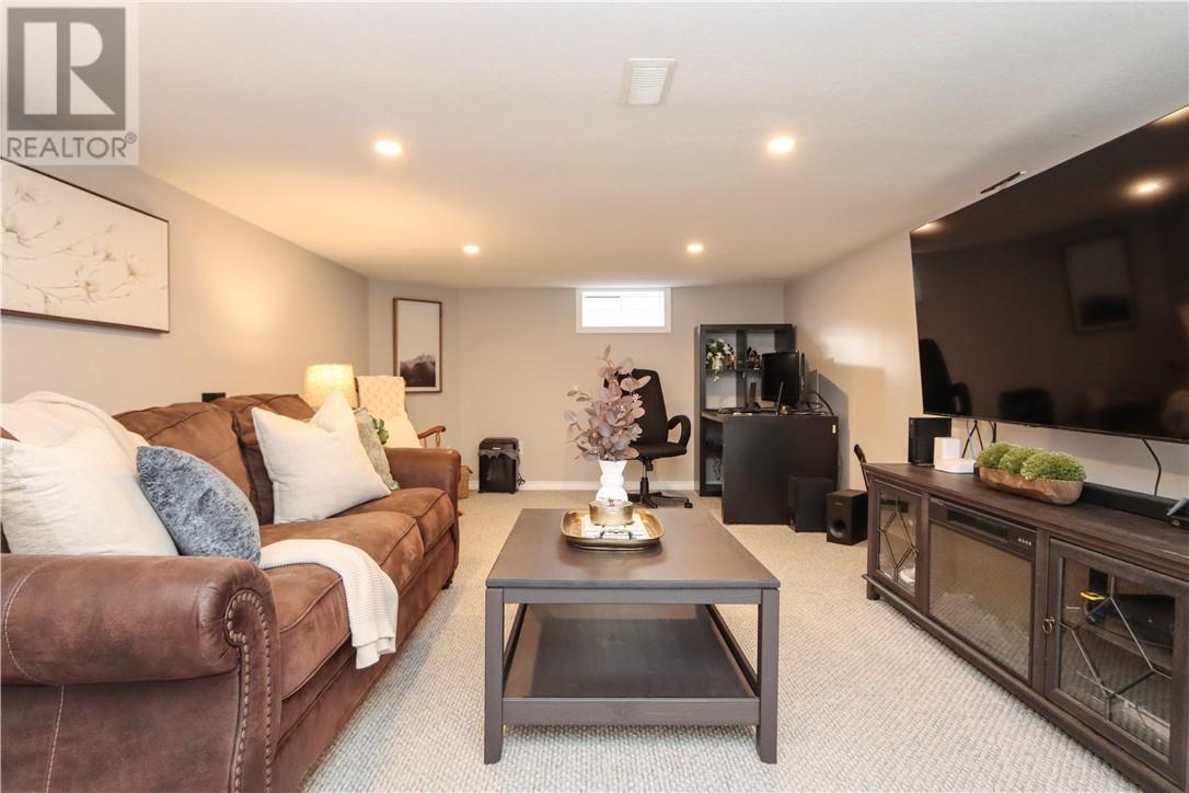 498 Adelaide Street, Espanola, Ontario  P5E 1L4 - Photo 48 - 2125648