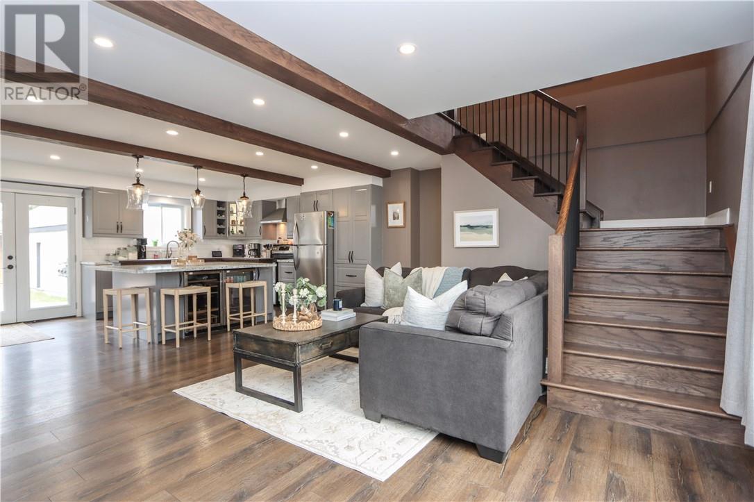 498 Adelaide Street, Espanola, Ontario  P5E 1L4 - Photo 6 - 2125648