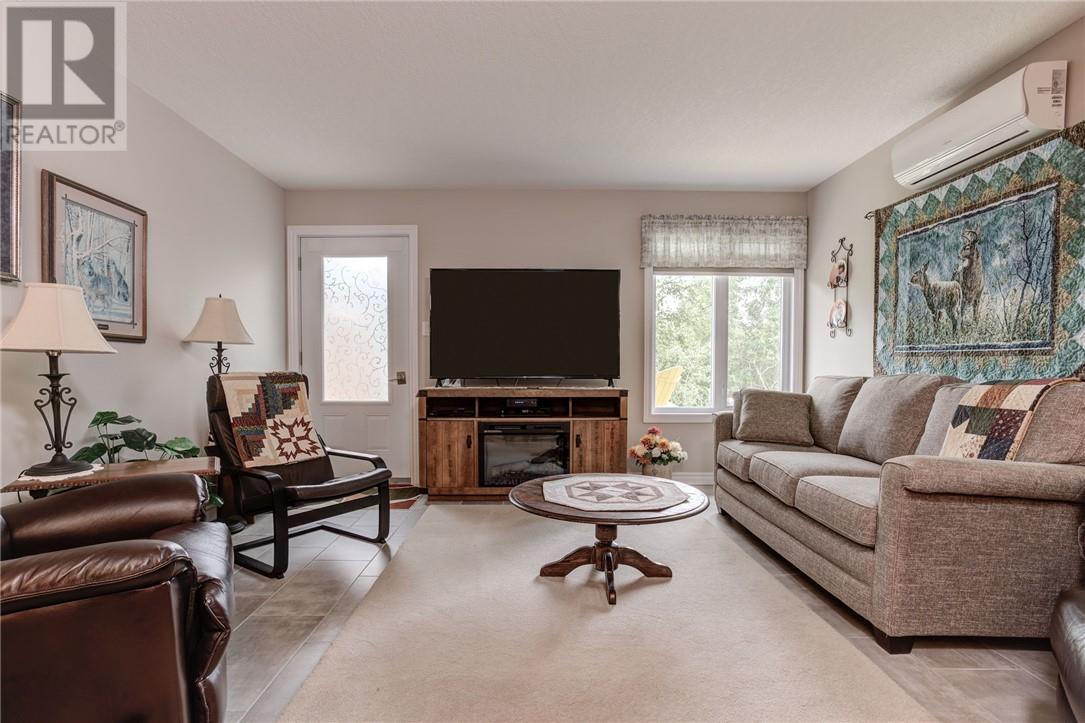 551 St. Albert Street Unit# 4, Chelmsford, Ontario P0M 1L0 - Photo 3 - 2125577