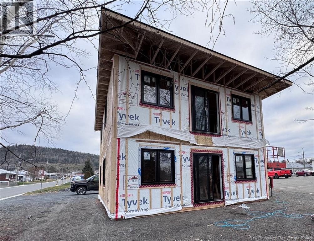 369 Victoria Street, Edmundston, New Brunswick