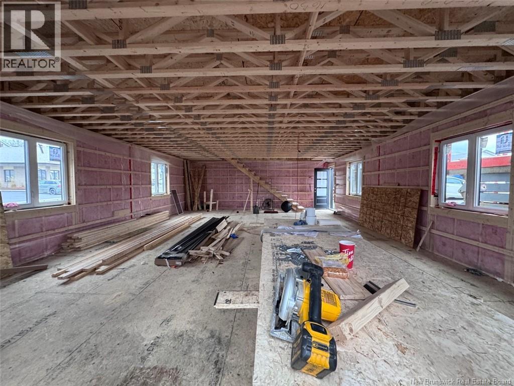 369 Victoria Street, Edmundston, New Brunswick  E3V 2K1 - Photo 4 - NB125098