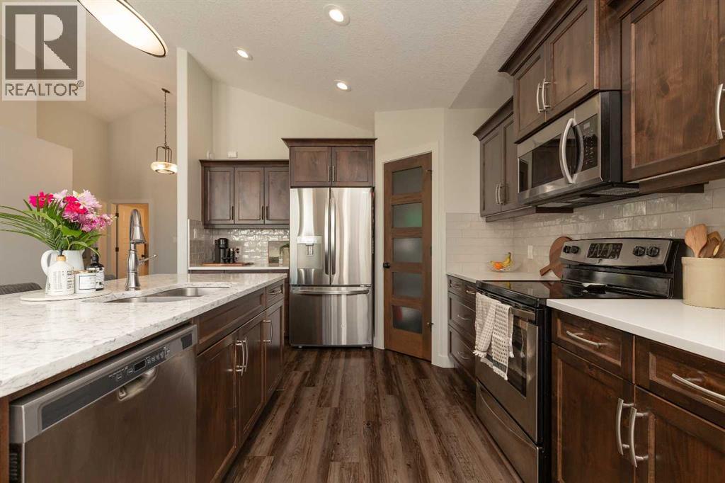 5 Riverford Close W, Lethbridge, Alberta  T1K 8E5 - Photo 7 - A2234545