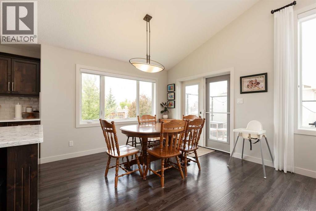 5 Riverford Close W, Lethbridge, Alberta  T1K 8E5 - Photo 8 - A2234545