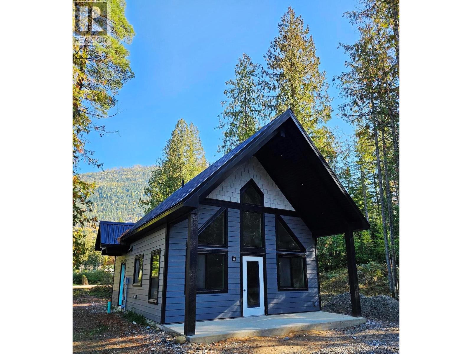 16321 Woolgar Road Unit# 2 Lot# BB2, crawford bay, British Columbia