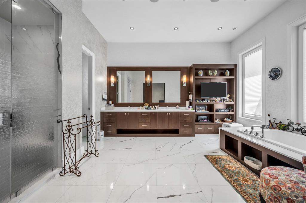 13657 Marine Drive, White Rock, British Columbia  V4B 1A3 - Photo 19 - R3067404