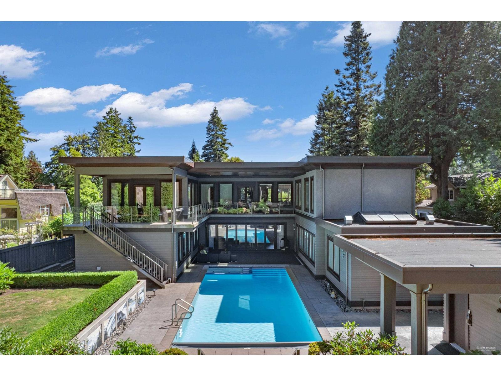 13657 Marine Drive, White Rock, British Columbia  V4B 1A3 - Photo 4 - R3067404