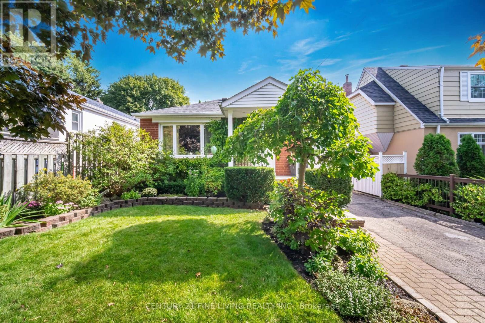 151 Brooklawn Avenue, Toronto, Ontario  M1M 2P8 - Photo 4 - E12415333