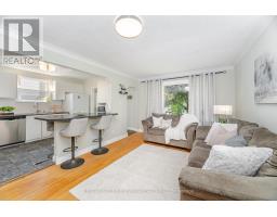 151 BROOKLAWN AVENUE, Toronto, Ontario