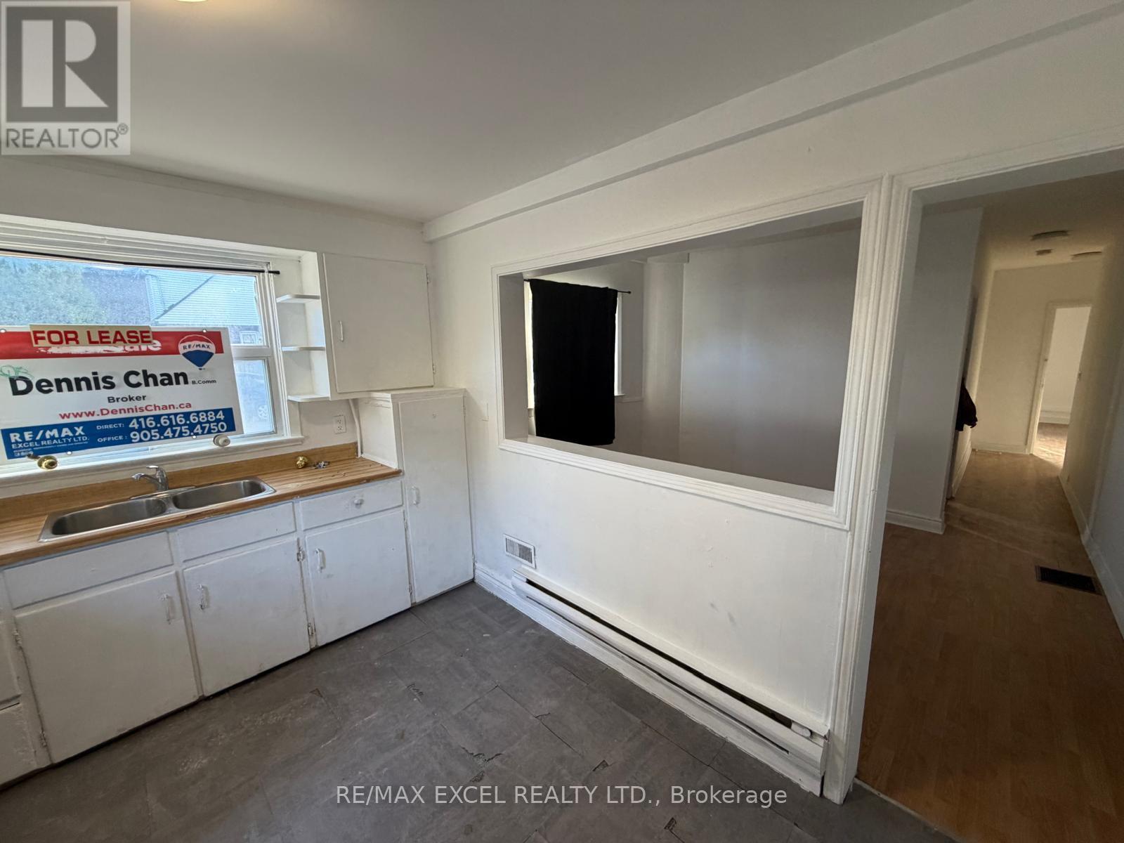 Main Flr & Bsmt, Unit A - 515 Warden Avenue, Toronto, Ontario M1L 3Z2 - Photo 4 - E12542516