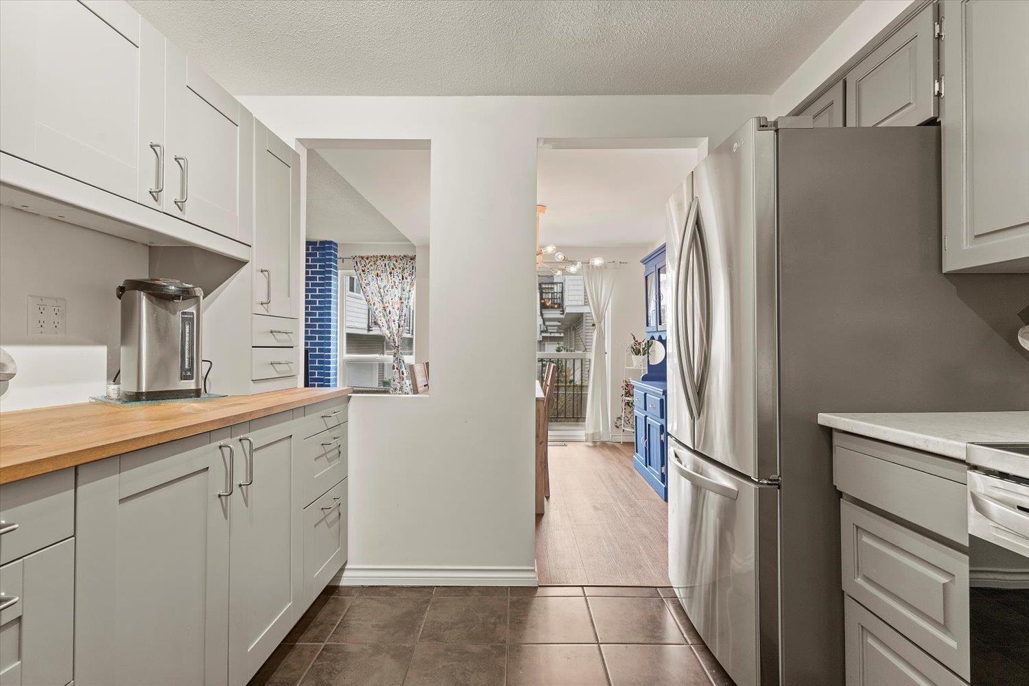 2 33951 Marshall Road, Abbotsford, British Columbia  V2S 1L6 - Photo 5 - R3067451