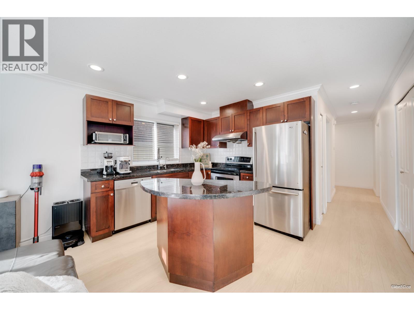 232 Fourth Avenue, New Westminster, British Columbia  V3L 1N7 - Photo 15 - R3066862