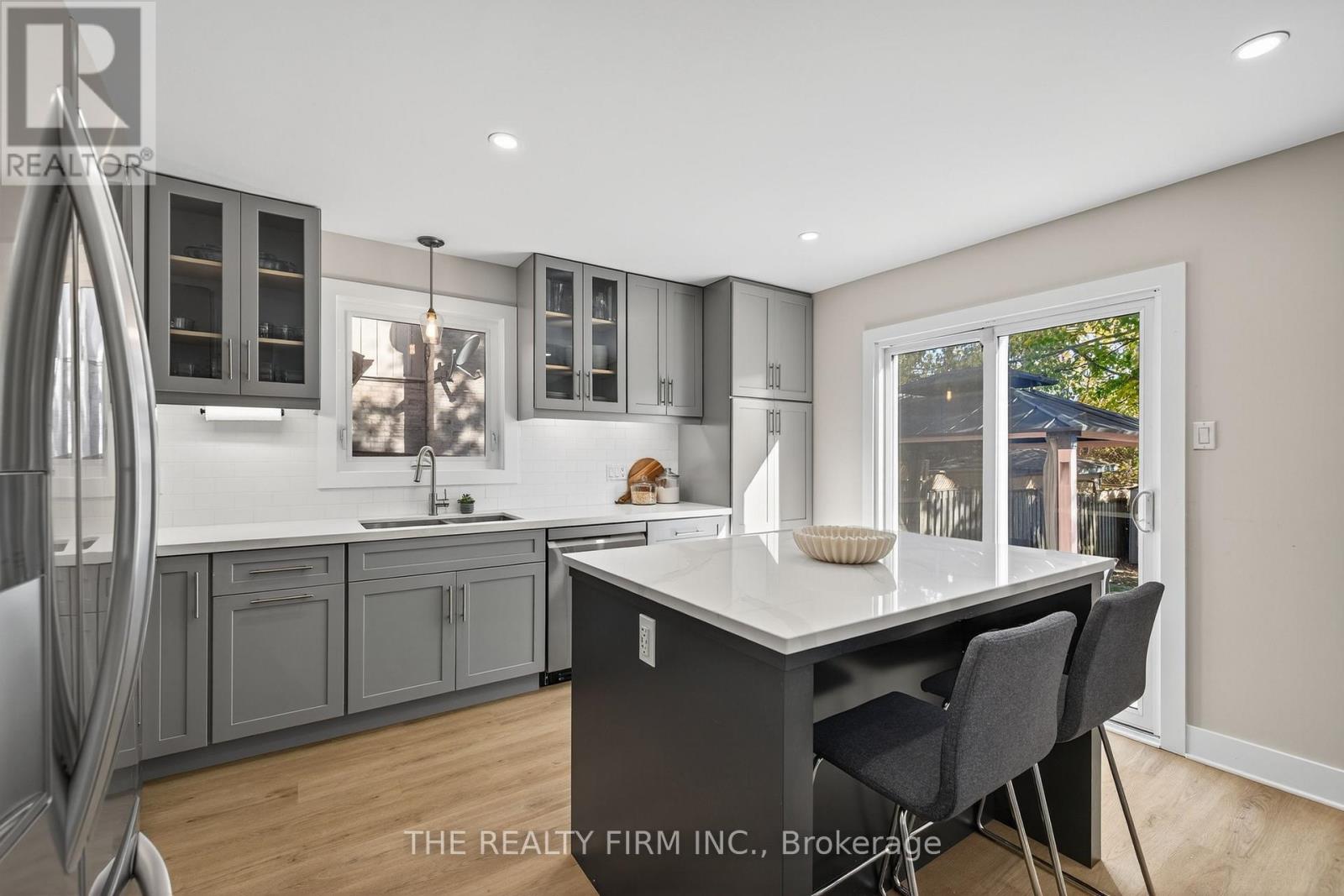 107 Cheswick Circle, London South, Ontario  N6E 3L2 - Photo 18 - X12545412