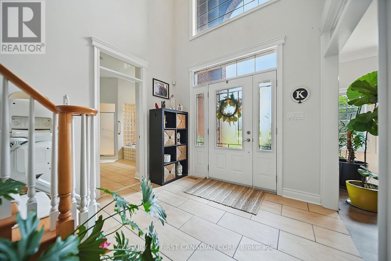 42580 Roberts Line, Central Elgin, Ontario  N0L 2L0 - Photo 1 - X12545432