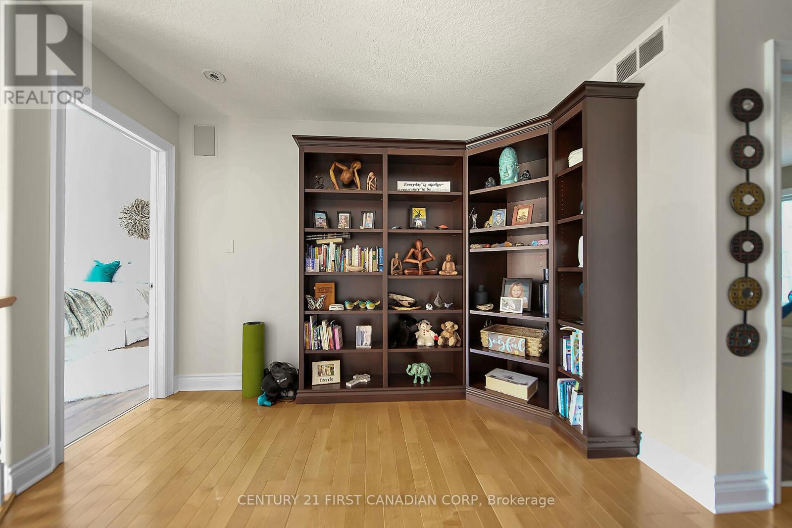 42580 Roberts Line, Central Elgin, Ontario  N0L 2L0 - Photo 17 - X12545432