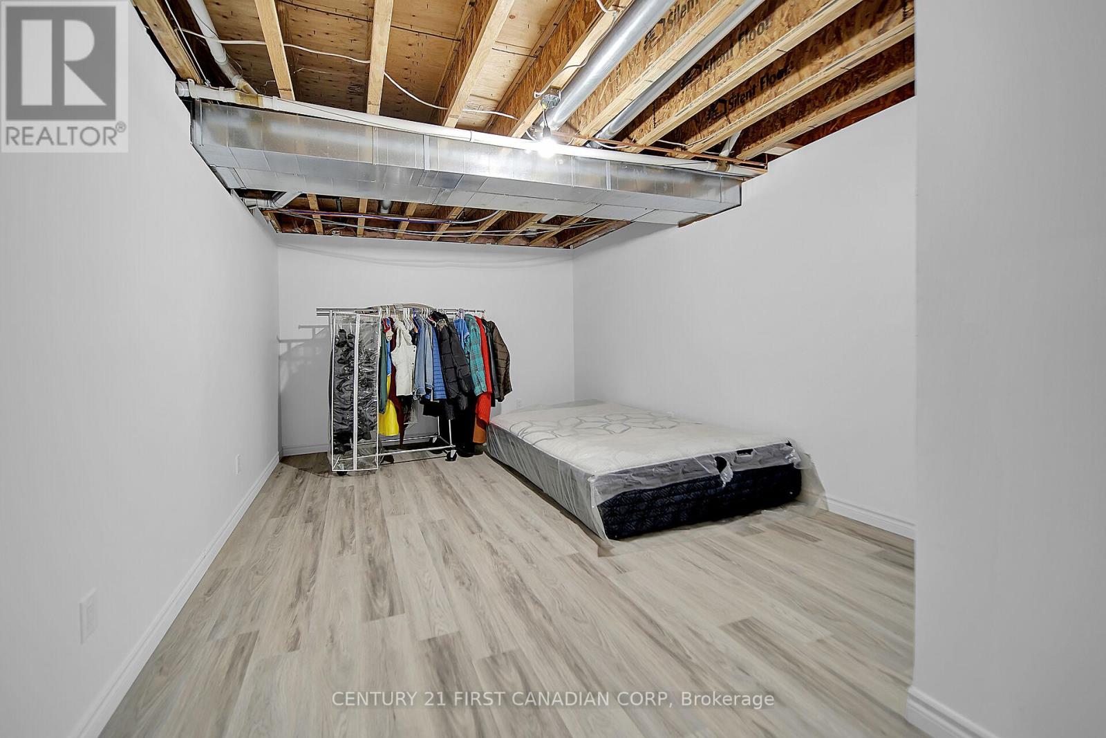 42580 Roberts Line, Central Elgin, Ontario  N0L 2L0 - Photo 28 - X12545432