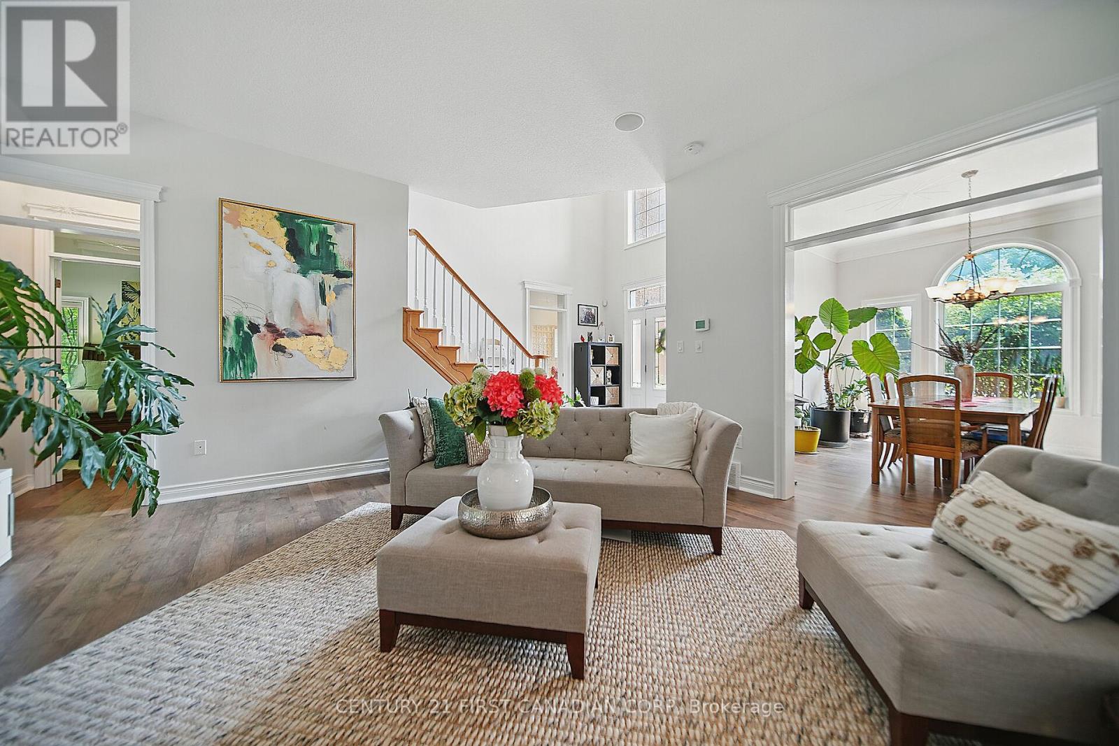 42580 Roberts Line, Central Elgin, Ontario  N0L 2L0 - Photo 4 - X12545432