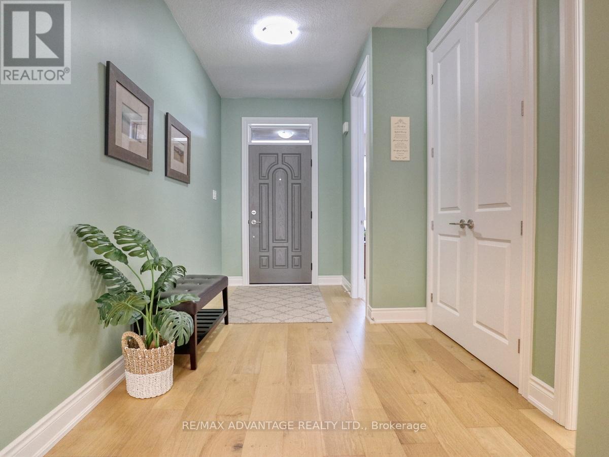 1891 Trailsway Drive, London South, Ontario  N6K 0K7 - Photo 25 - X12545446