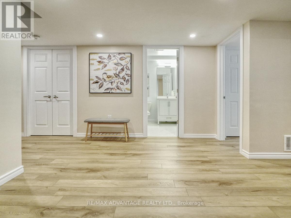 1891 Trailsway Drive, London South, Ontario  N6K 0K7 - Photo 35 - X12545446