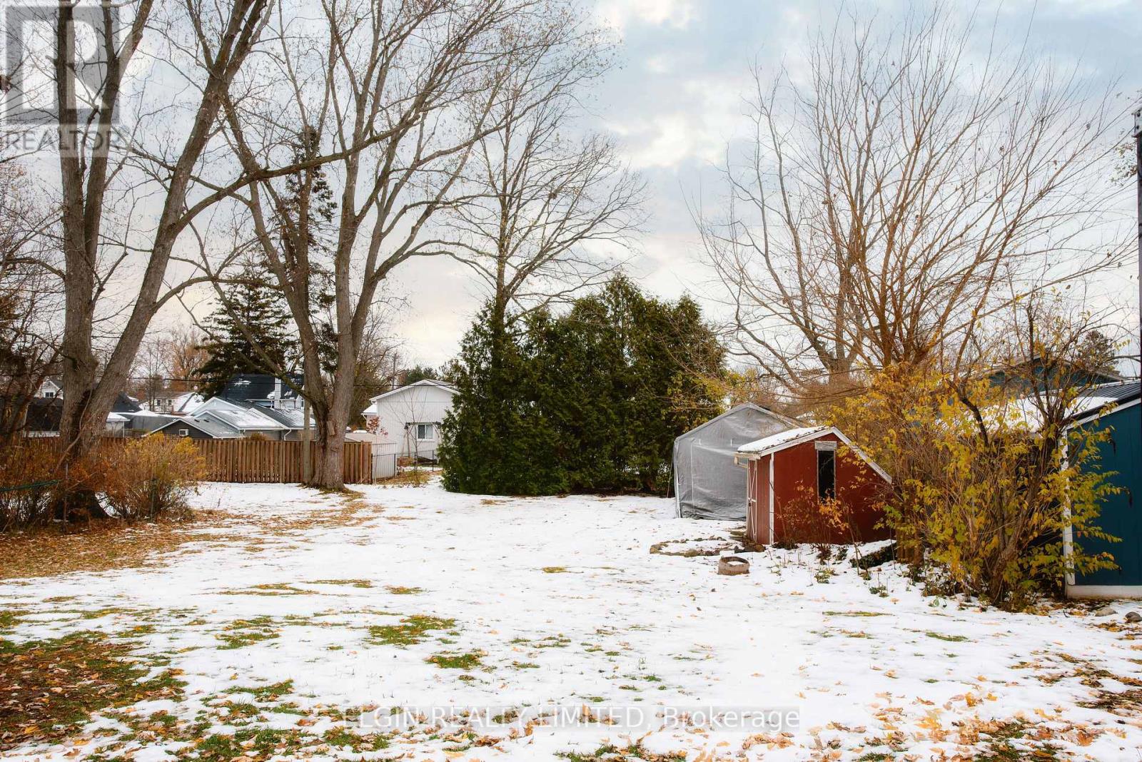 253 Alma Street, St. Thomas, Ontario  N5P 3B9 - Photo 15 - X12545506