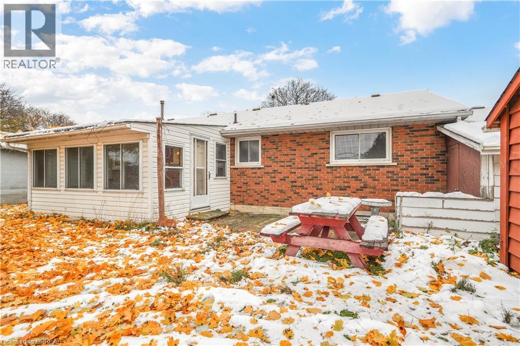 8 Stockdale Drive, Brantford, Ontario  N3R 2R5 - Photo 33 - 40787393