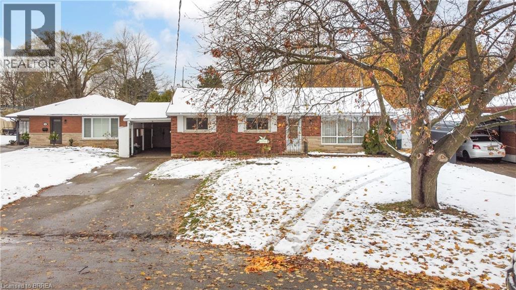 8 Stockdale Drive, Brantford, Ontario  N3R 2R5 - Photo 39 - 40787393