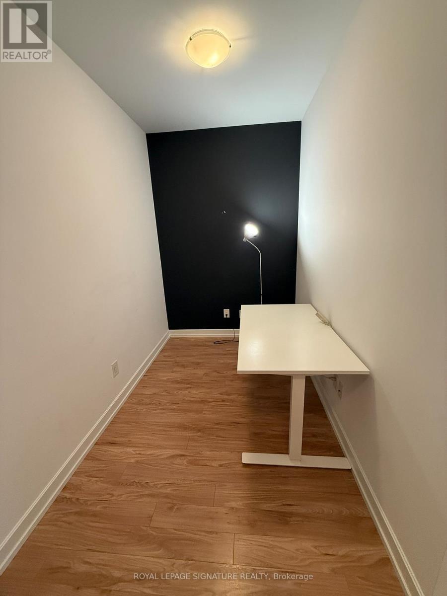 213 - 377 Madison Avenue, Toronto, Ontario  M4V 3E1 - Photo 12 - C12545190