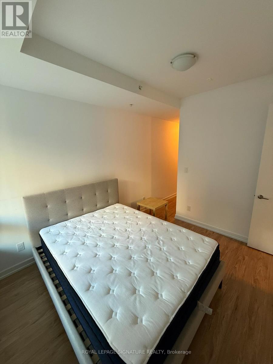 213 - 377 Madison Avenue, Toronto, Ontario  M4V 3E1 - Photo 7 - C12545190